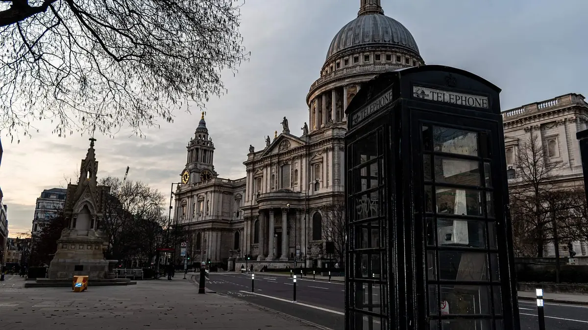 London-Based Experts