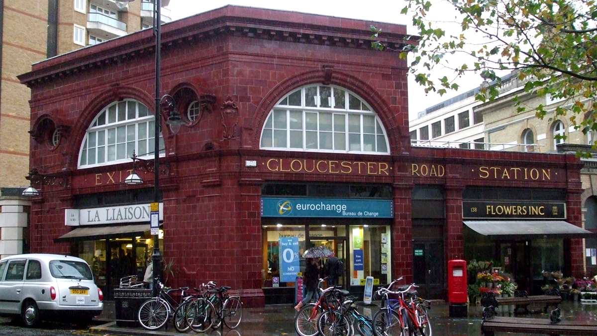 The old station building next door to Gloucester Road tube station